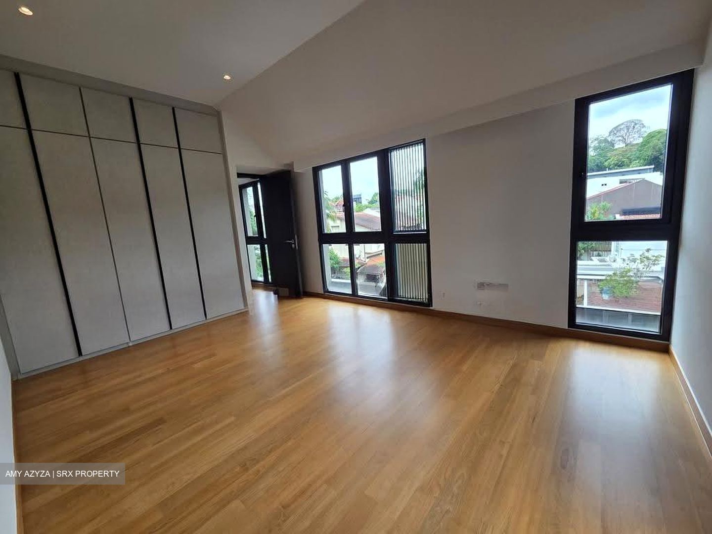 Greenbank Park (D21), Semi-Detached #624078061